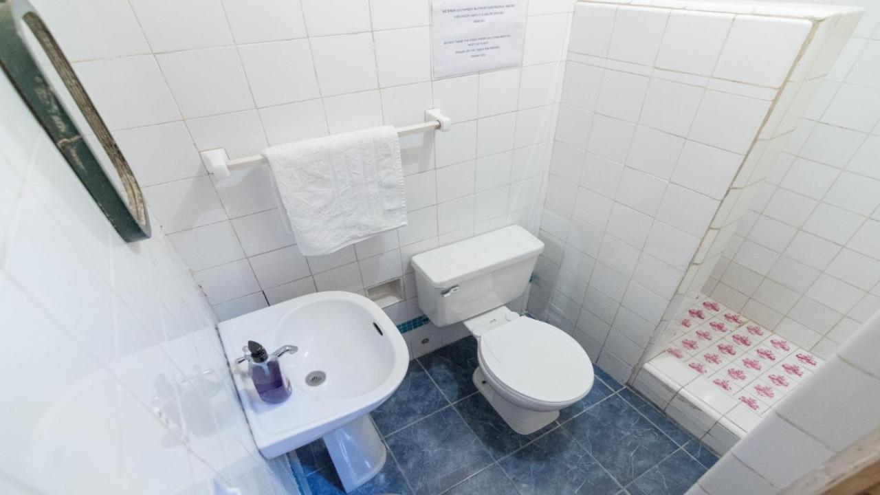 Beraja Family Hostel Lima Dış mekan fotoğraf