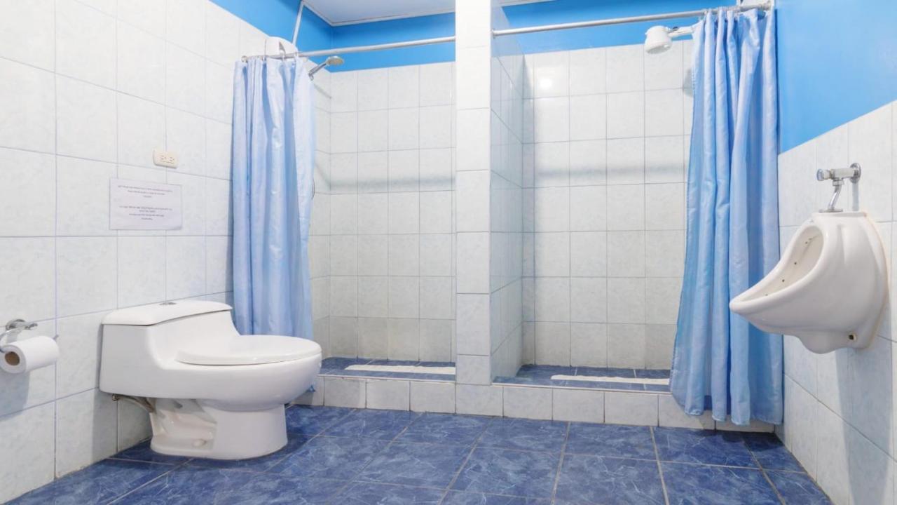 Beraja Family Hostel Lima Dış mekan fotoğraf