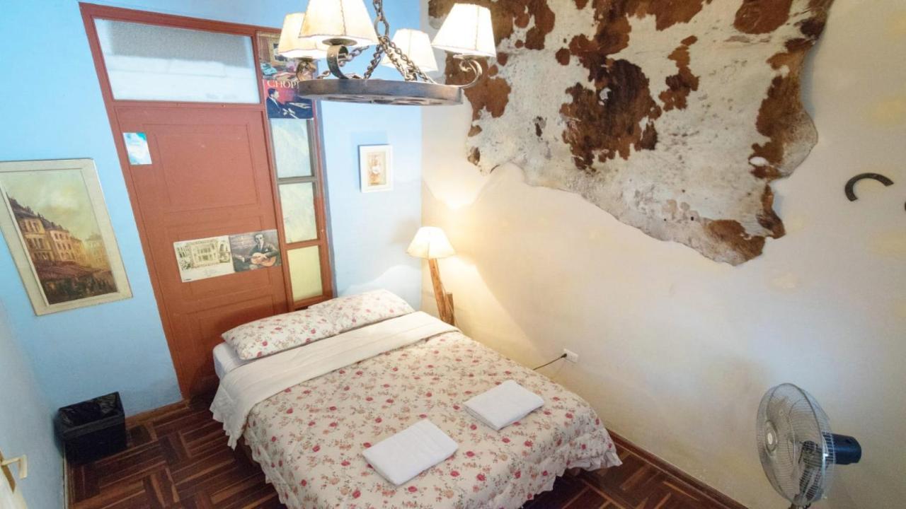 Beraja Family Hostel Lima Dış mekan fotoğraf